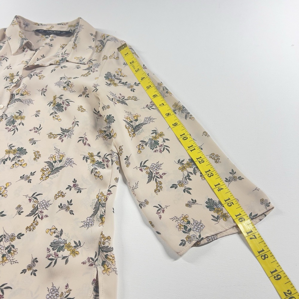 Zara Blouse Top Womens Size XS Basic Summer Flower Beige Semi Sheer Button Front - Picture 10 of 10